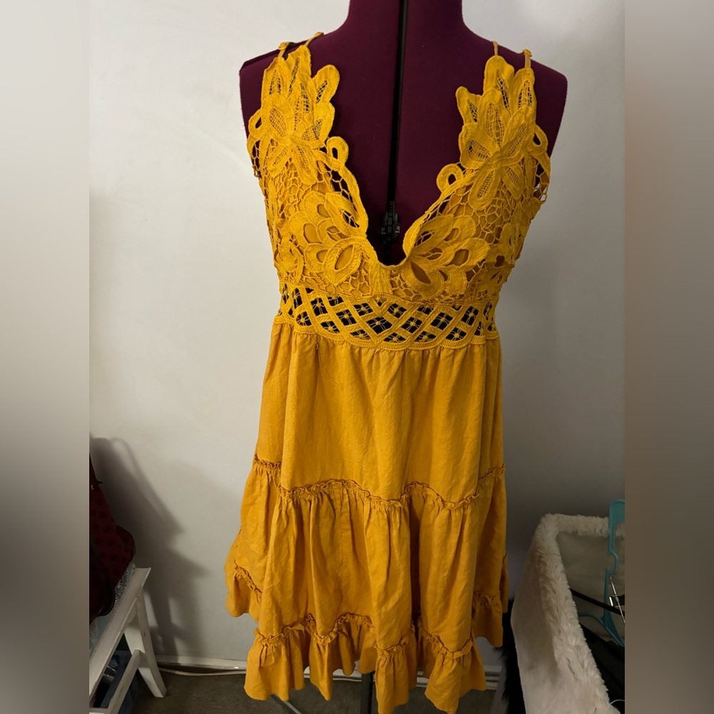 SHEIN Yellow Lace Trim Women’s dress, Size XL